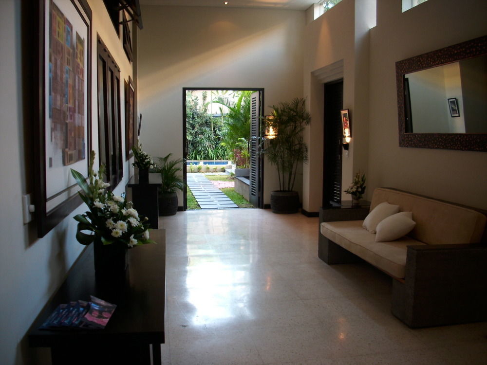 Taman liburan Alam Warna Villas